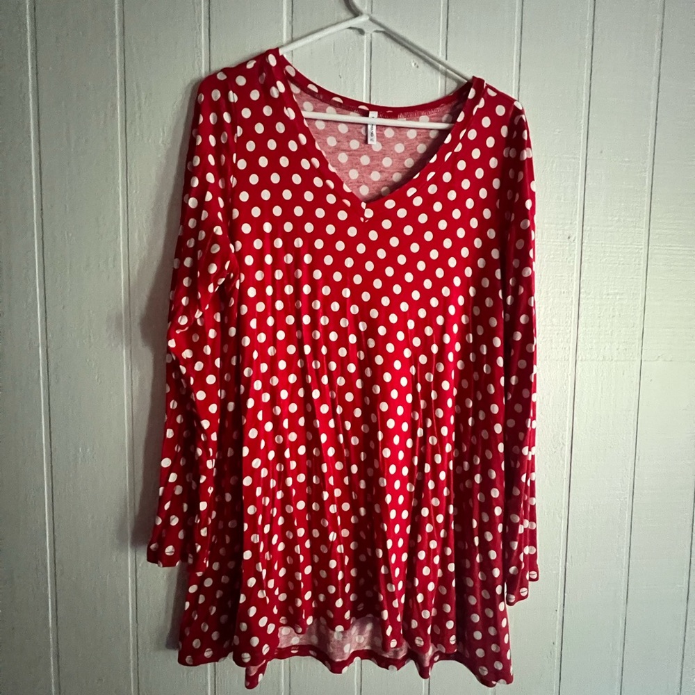 Woman’s tunic like new